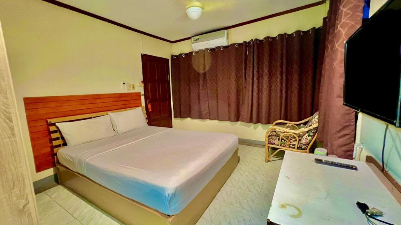 Lewiinski'S Hotel Pattaya ภายนอก รูปภาพ